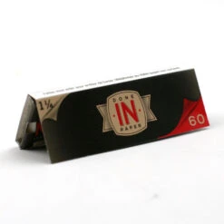 Boite X 25 Carnets De Feuilles 1 1/4 - Done In Paper -Magasin De Fournitures Pour Fumeurs boite x 25 carnets de feuilles 1 1 4 done in paper 2